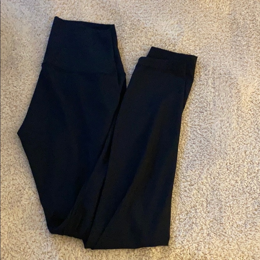 Lululemon Wunder Under 25” leggings